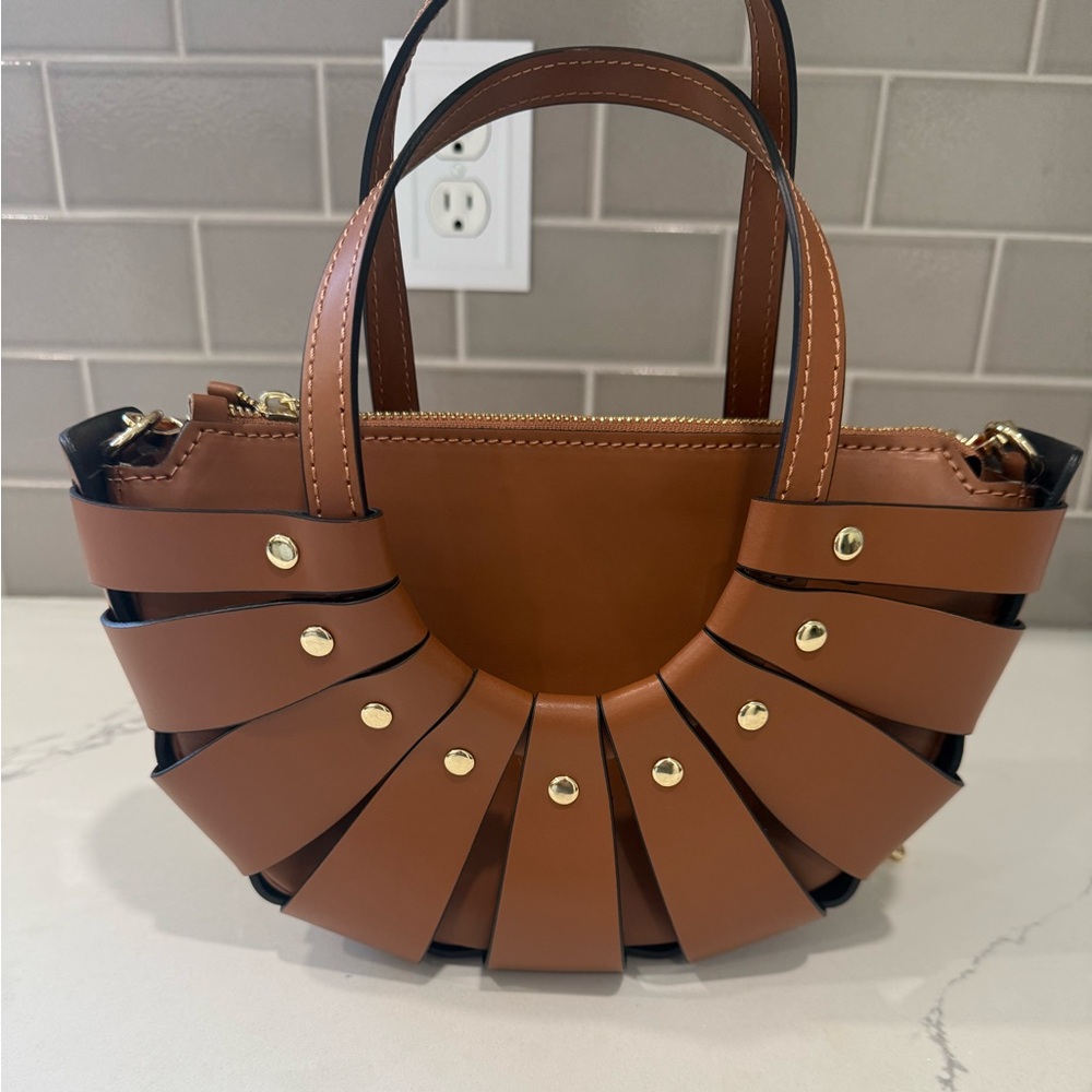 Women’s Brown Leather Basket Tote Bag